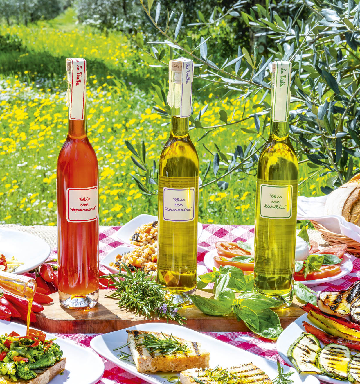 Extra Virgin Olive Oils with<br>Peperoncino, Rosemary, Basil