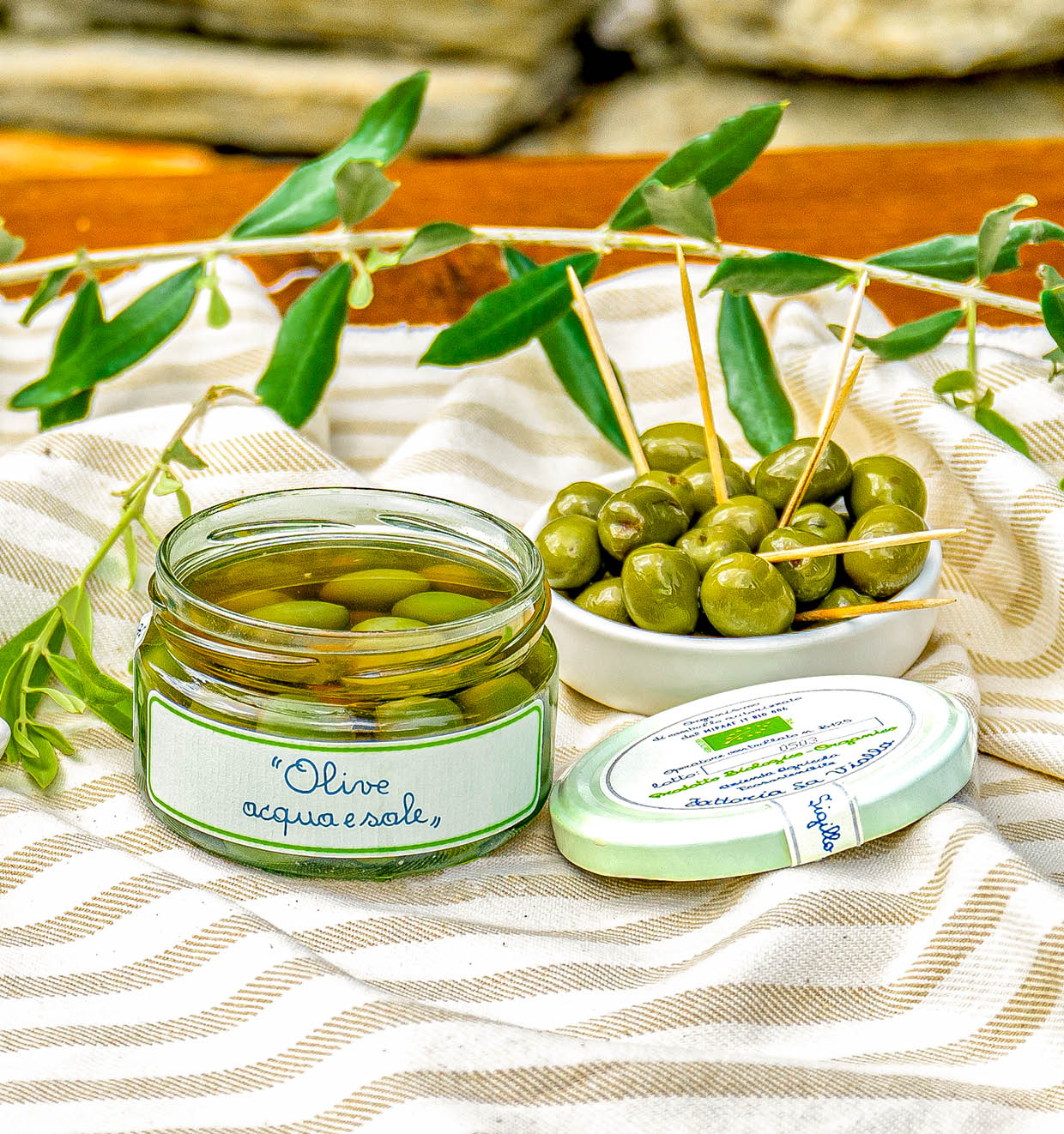 Grüne Oliven nature