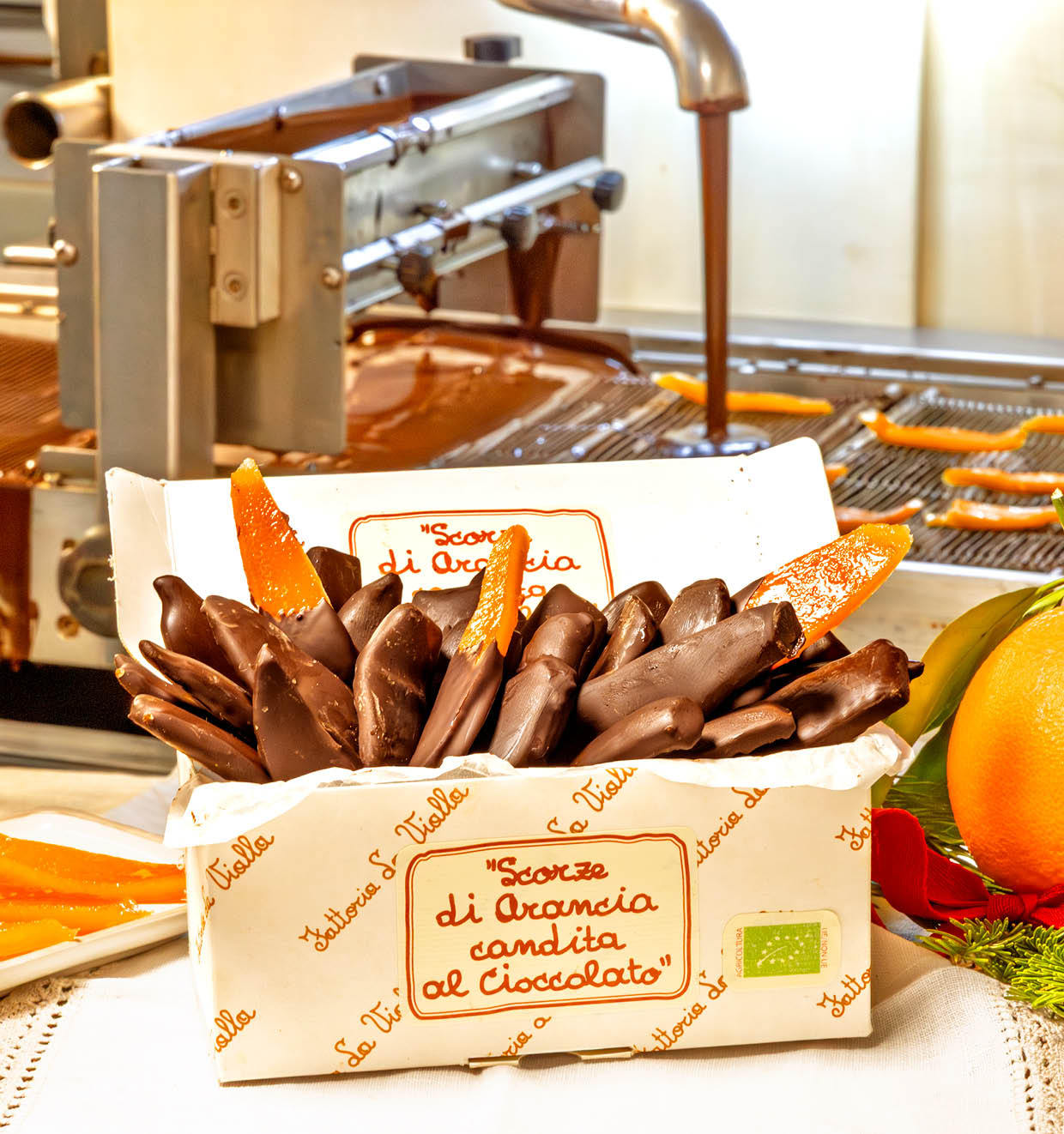 Gekonfijte Sinaasappelschilletjes met Chocolade