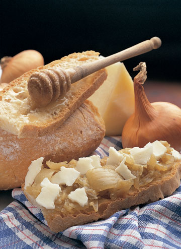 Crostoni con cipolle | Fattoria La Vialla