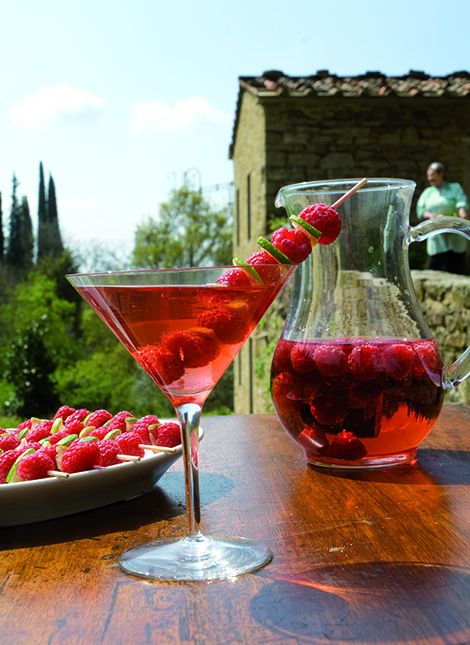 Vino rosé e lamponi | Fattoria La Vialla