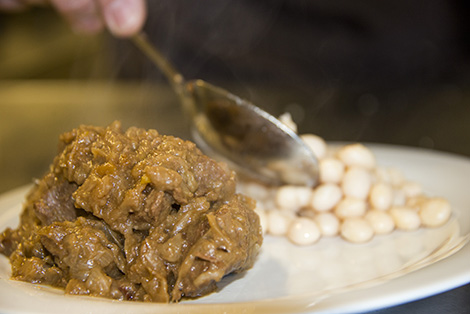 Spezzatino di manzo con le cipolle | Fattoria La Vialla