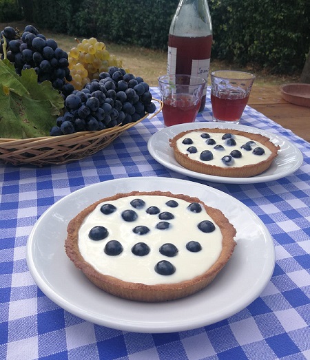 Crostatine alla crema con uva (senza glutine) | Fattoria La Vialla