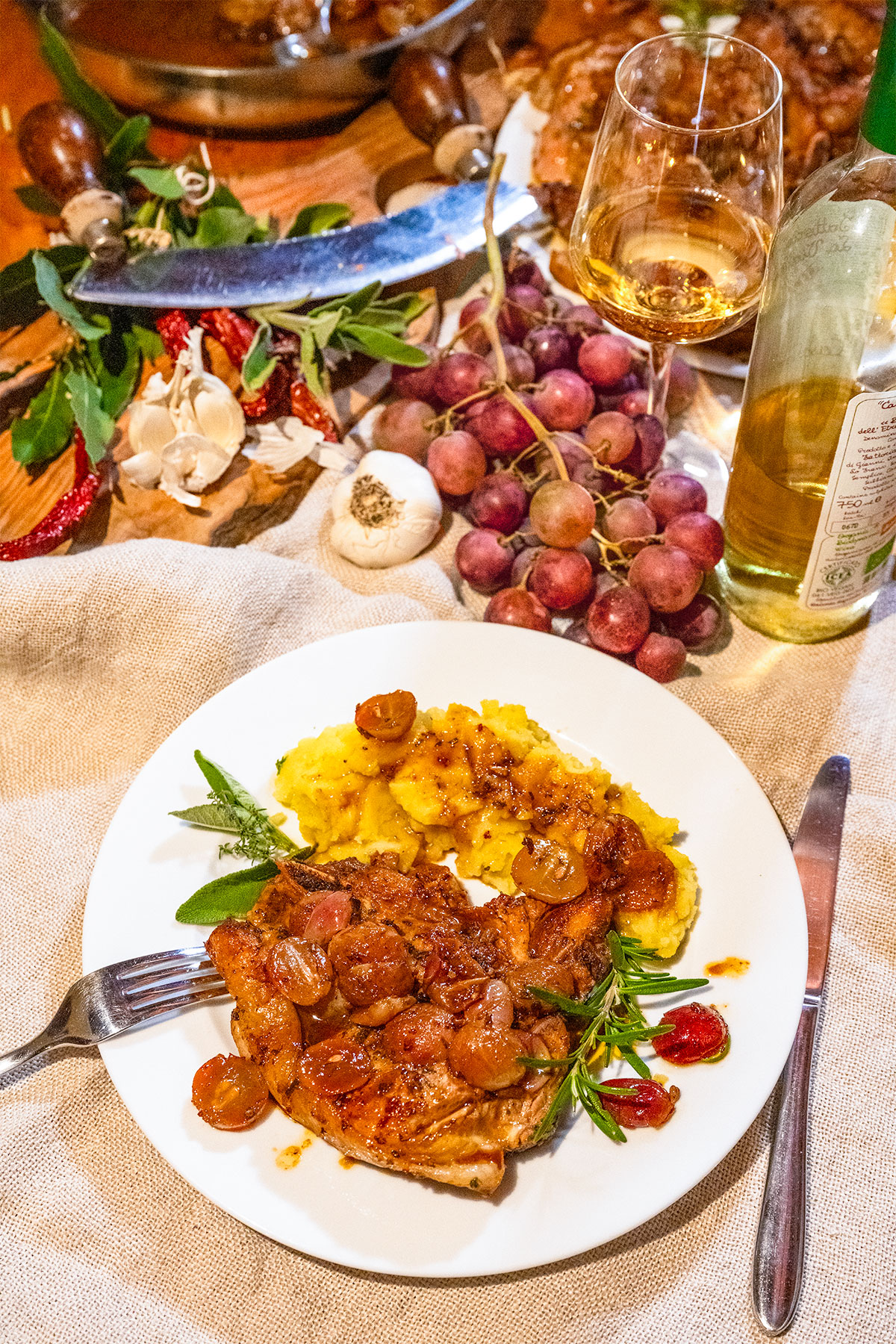 Bistecchine di vitello con l’uva | Fattoria La Vialla
