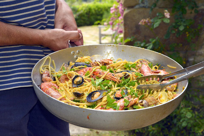 Linguine alla carbonara di mare | Fattoria La Vialla