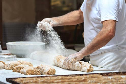 In der Backstube der Fattoria wird der Cantucci-Teig zubereitet.
